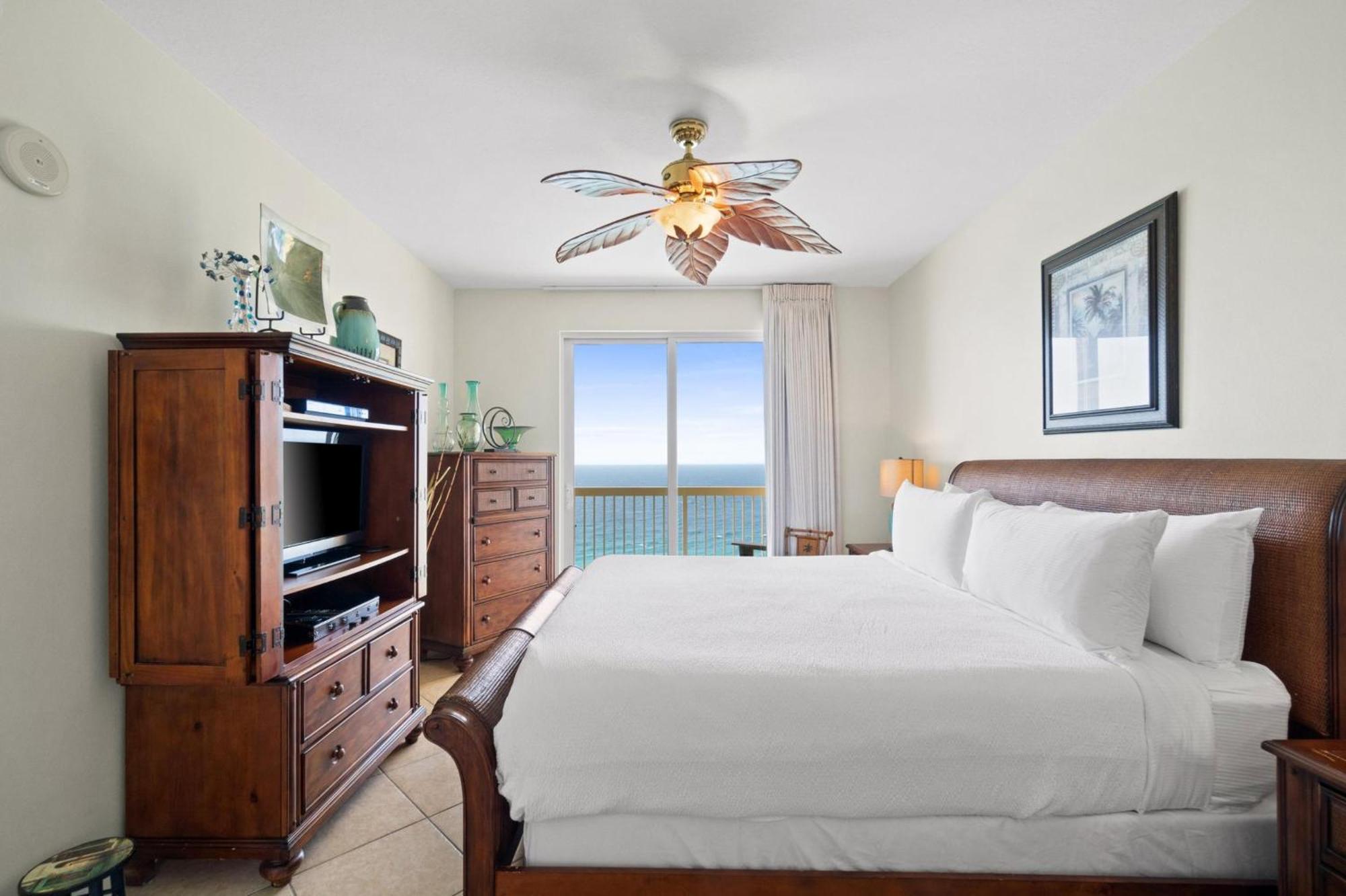 Calypso Towers Apartment *